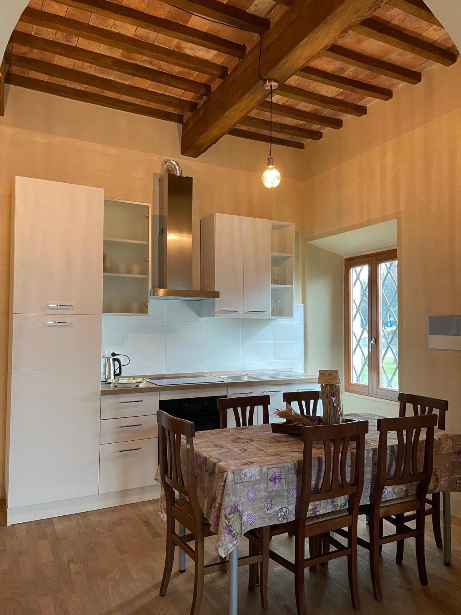 Casa Vacanze Le Due Torri ヴァダ エクステリア 写真